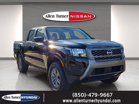Used 2025 Nissan Frontier SV AWD/4WD image 1