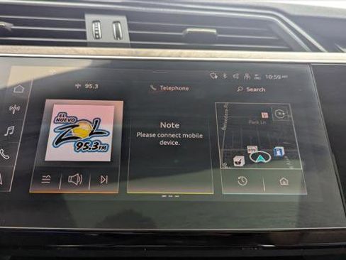 Used 2021 Audi e-tron Premium w/ Convenience Plus Package image 28