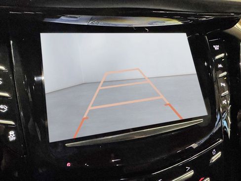 Used 2019 Cadillac Escalade Platinum image 21