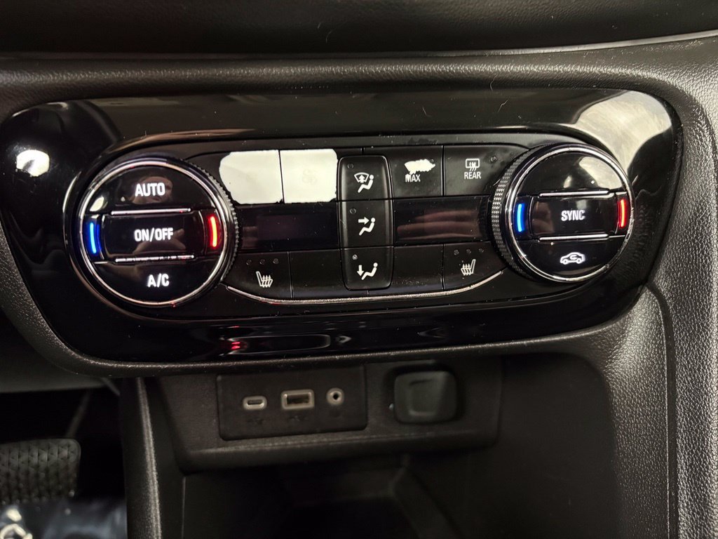 Used 2021 Buick Encore GX Select FWD image 22