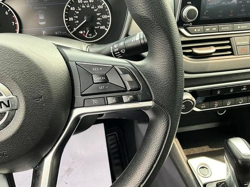 Used 2019 Nissan Altima 2.5 S FWD image 28