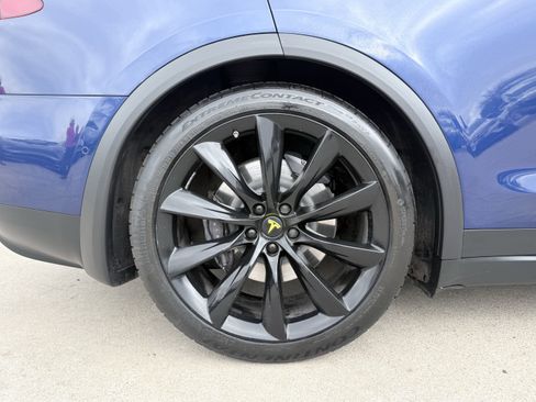 Used 2017 Tesla Model X 75D image 11