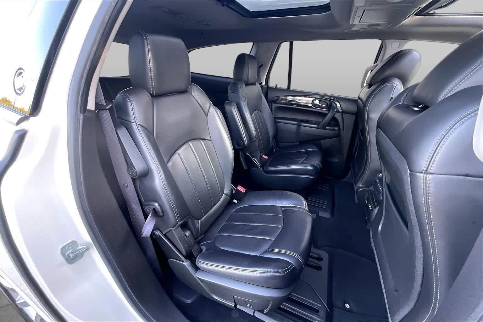 Used 2014 Buick Enclave Premium AWD/4WD image 19