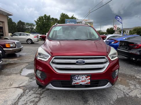 Used 2018 Ford Escape Titanium w/ Ford Safe & Smart Package AWD/4WD image 11