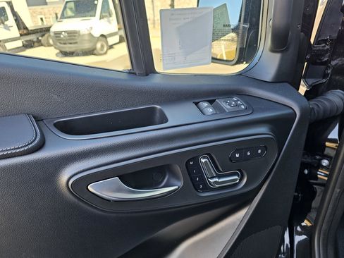 New 2025 Mercedes-Benz Sprinter 2500 image 15