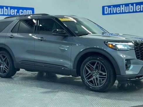 Used 2025 Ford Explorer ST image 74