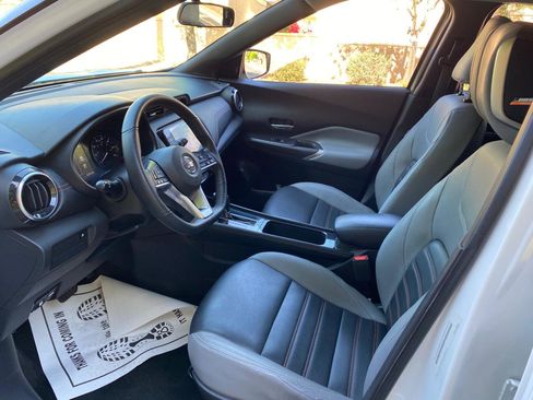 Used 2021 Nissan Kicks SR FWD image 26