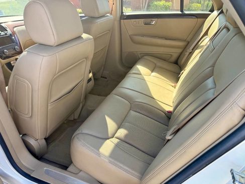 Used 2006 Cadillac DTS Luxury III 4dr Sedan image 14