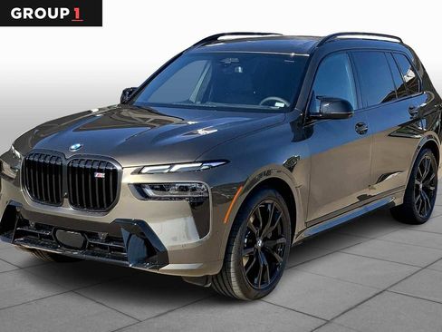 New 2026 BMW X7 M60i image 1
