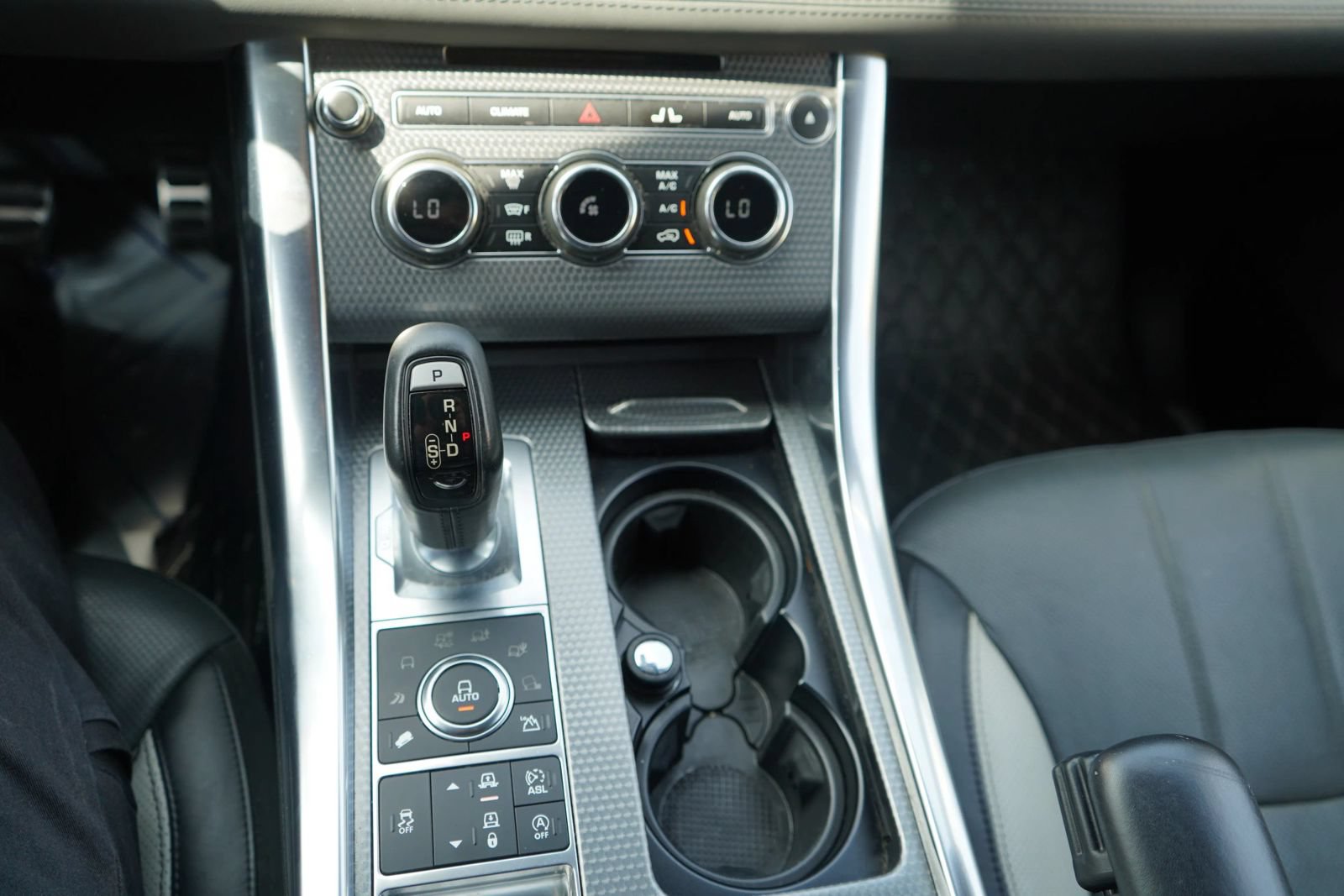 Used 2015 Land Rover Range Rover Sport Autobiography AWD/4WD image 11