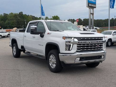 Used 2022 Chevrolet Silverado 3500 LTZ w/ Z71 Off-Road Package AWD/4WD image 2