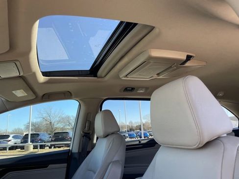 Used 2023 Honda Odyssey Touring image 24