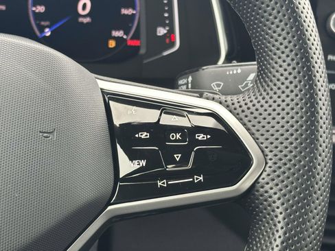 Certified 2022 Volkswagen Jetta GLI Autobahn w/ GLI Black Package image 23