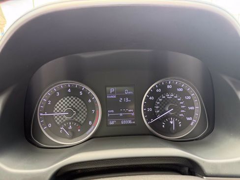 Used 2019 Hyundai Elantra SE w/ Cargo Package FWD image 24