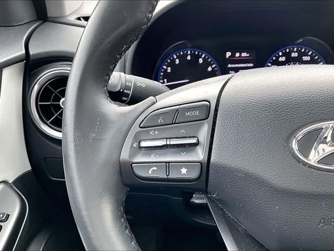 Used 2023 Hyundai Kona SEL w/ Convenience Package image 18