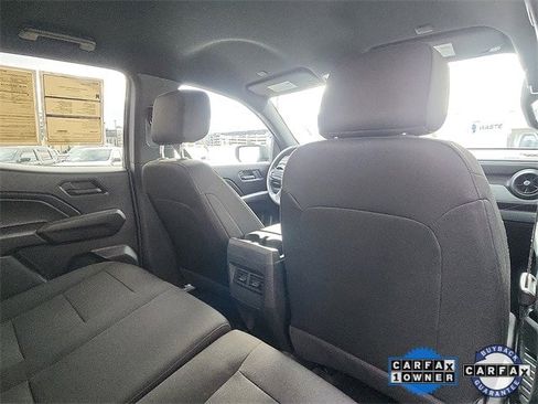 Used 2024 Chevrolet Colorado Trail Boss w/ Advanced Trailering Package image 30