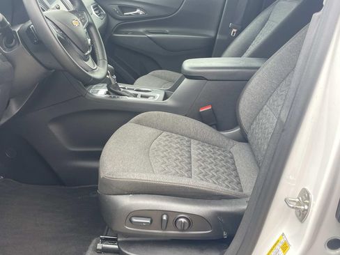 Used 2024 Chevrolet Equinox LT AWD/4WD image 13