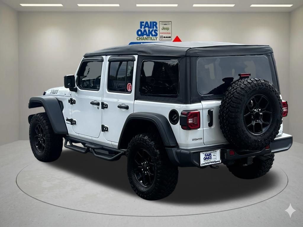 Used 2025 Jeep Wrangler Unlimited Sport AWD/4WD image 10