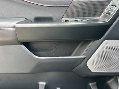 Used 2025 Ford F150 Raptor image 12