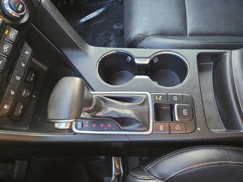 Used 2020 Kia Sportage EX w/ EX Technology Package image 22
