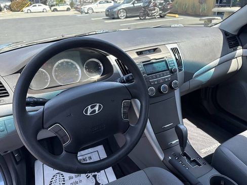 Used 2009 Hyundai Sonata GLS image 14