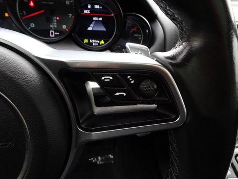 Used 2016 Porsche Cayenne AWD/4WD image 22