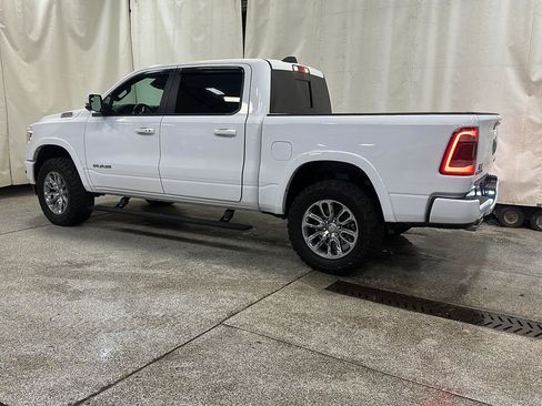 Used 2024 RAM 1500 Laramie AWD/4WD image 3