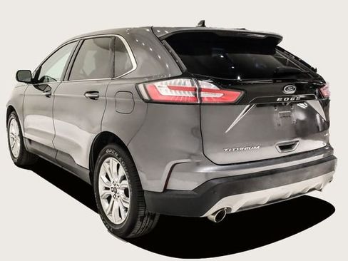 Used 2023 Ford Edge Titanium image 8