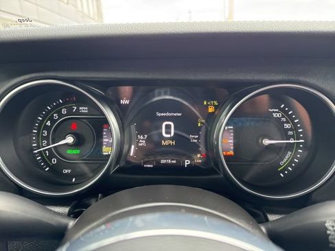 Used 2023 Jeep Wrangler Unlimited Rubicon 4xe w/ Cold Weather Group AWD/4WD image 18