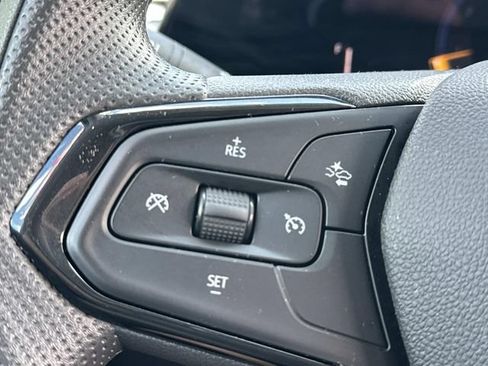 Used 2025 Chevrolet TrailBlazer LT FWD image 19