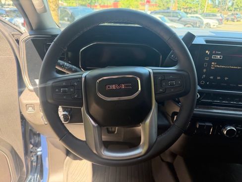 Used 2024 GMC Sierra 1500 Elevation w/ LPO, Elevation Black Package AWD/4WD image 13