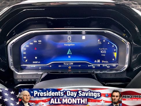 Used 2023 Chevrolet Silverado 1500 LT image 17