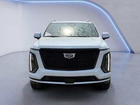 New 2026 Cadillac Escalade Platinum Sport AWD/4WD image 8