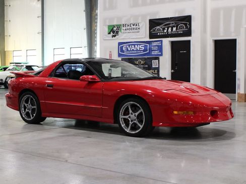 Used 1994 Pontiac Firebird Coupe image 26