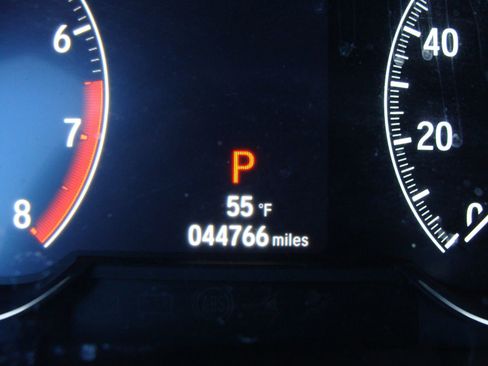 Used 2018 Honda Accord Sport image 13