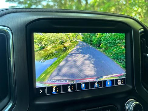 Used 2022 GMC Sierra 3500 Denali AWD/4WD image 44