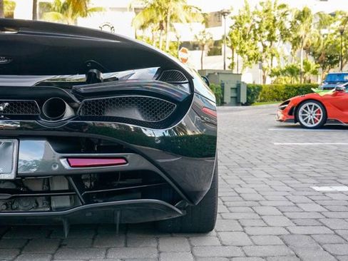 Used 2020 McLaren 720S Luxury image 27