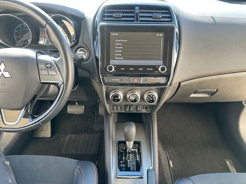 Used 2024 Mitsubishi Outlander Sport ES image 14