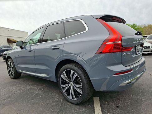 Certified 2023 Volvo XC60 B5 Plus w/ Climate Package AWD/4WD image 4