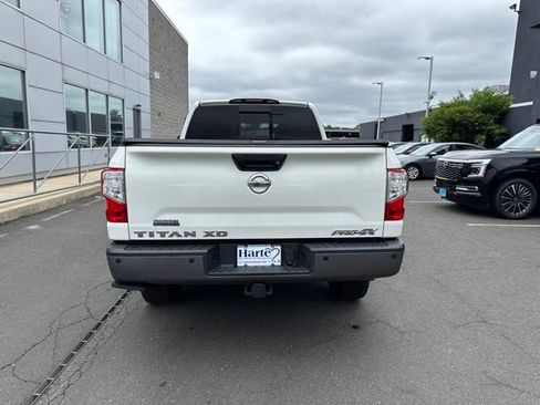 Used 2019 Nissan Titan PRO-4X w/ Pro-4x Convenience Package AWD/4WD image 6