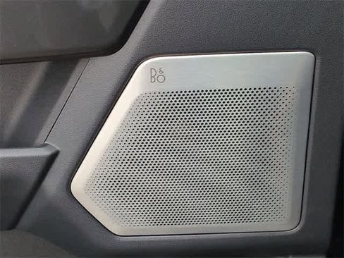 Used 2023 Ford F150 Lariat w/ Equipment Group 502A High image 31