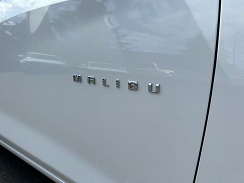 Used 2024 Chevrolet Malibu LT FWD image 34