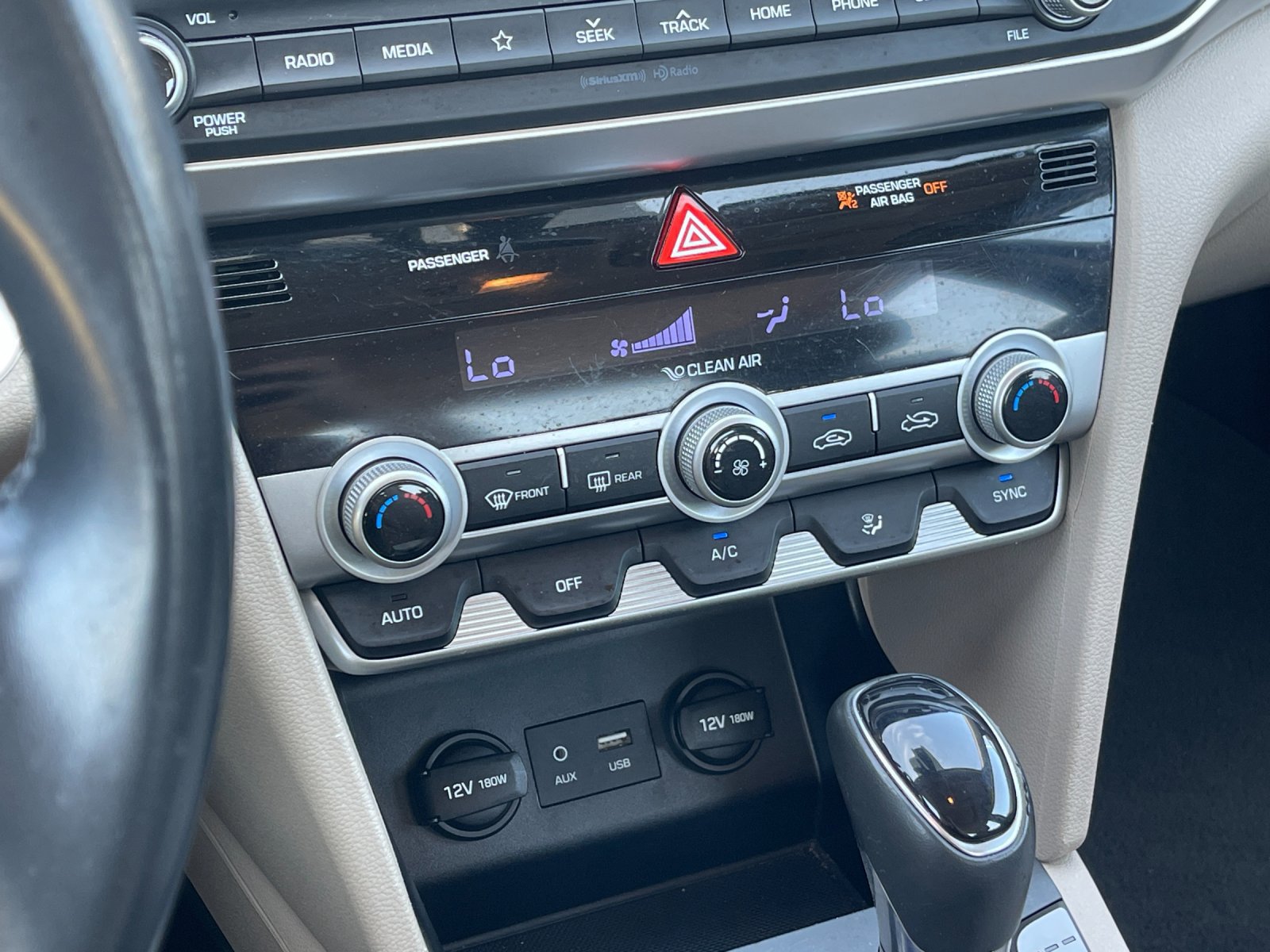 Used 2020 Hyundai Elantra Value Edition FWD image 22