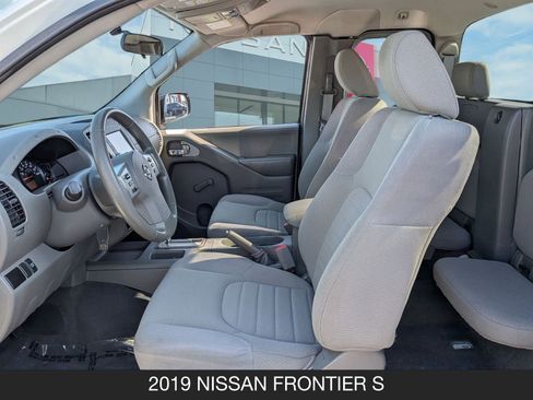 Certified 2019 Nissan Frontier S image 13