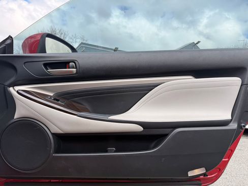 Used 2015 Lexus RC 350 w/ Navigation System Package image 29