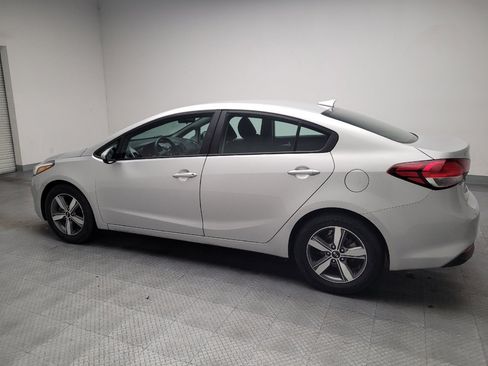 Used 2018 Kia Forte LX w/ LX Popular Package FWD image 3