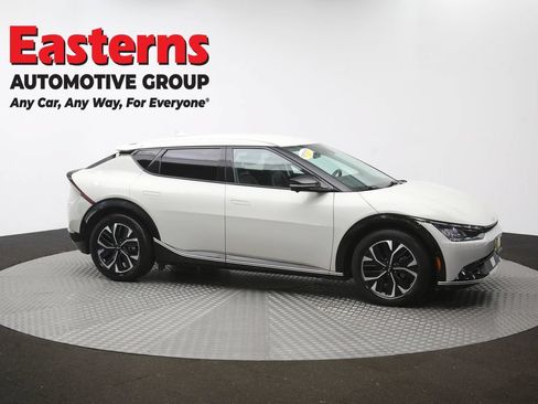 Used 2022 Kia EV6 Wind w/ Wind Technology Package AWD/4WD image 45