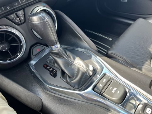Used 2023 Chevrolet Camaro LT RWD image 18