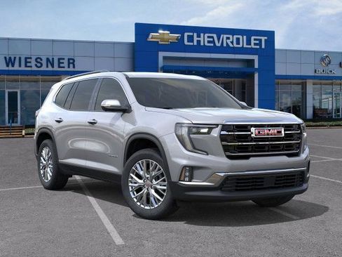 Used 2026 GMC Acadia Elevation w/ Elevation Premium Package FWD image 7