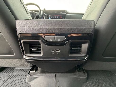 Used 2024 GMC Sierra 2500 AT4X w/ AT4X AEV Edition AWD/4WD image 9